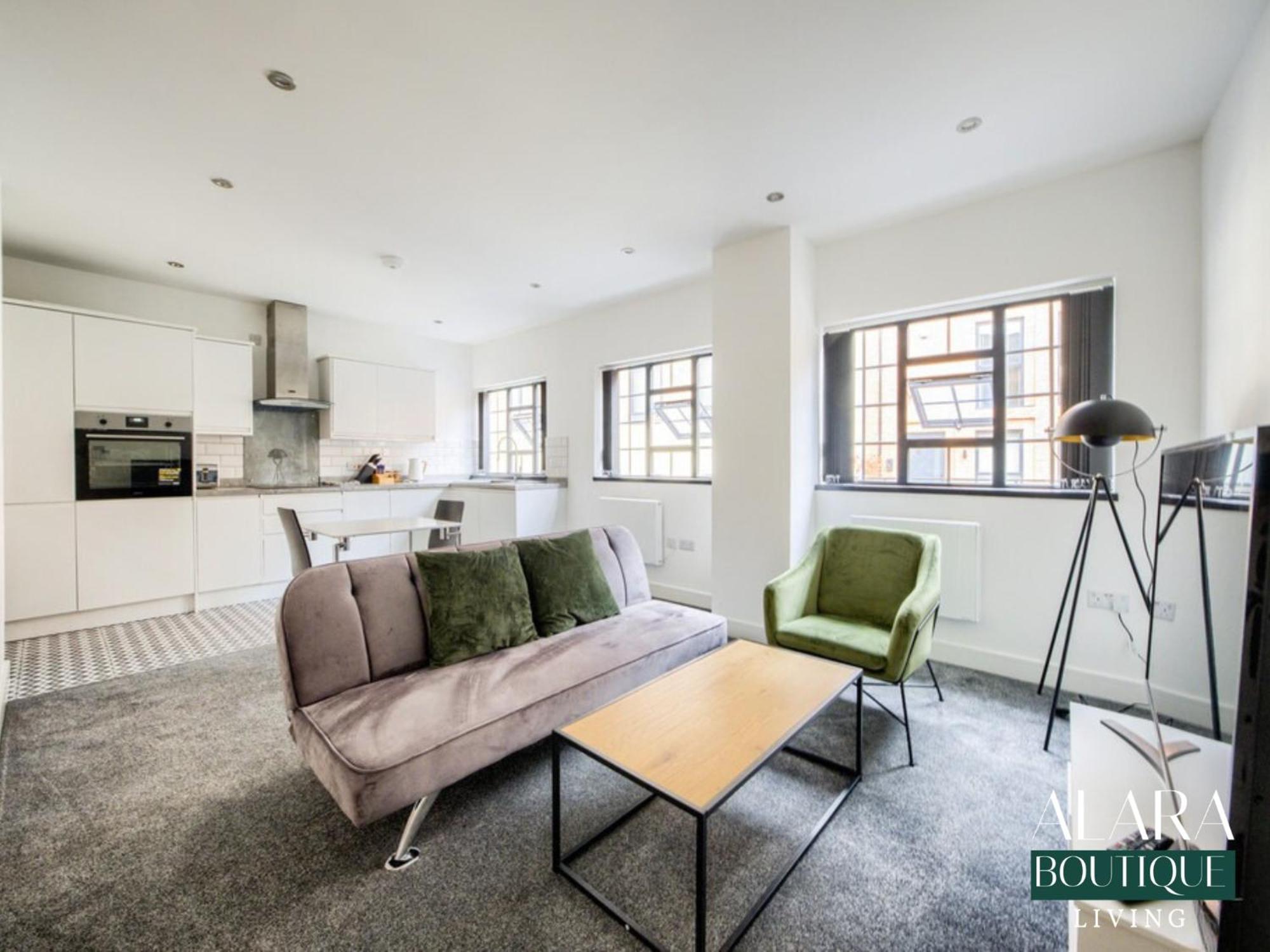 3 Floor Townhouse Luxury Living Alara Boutique Apartment Birmingham Exterior photo