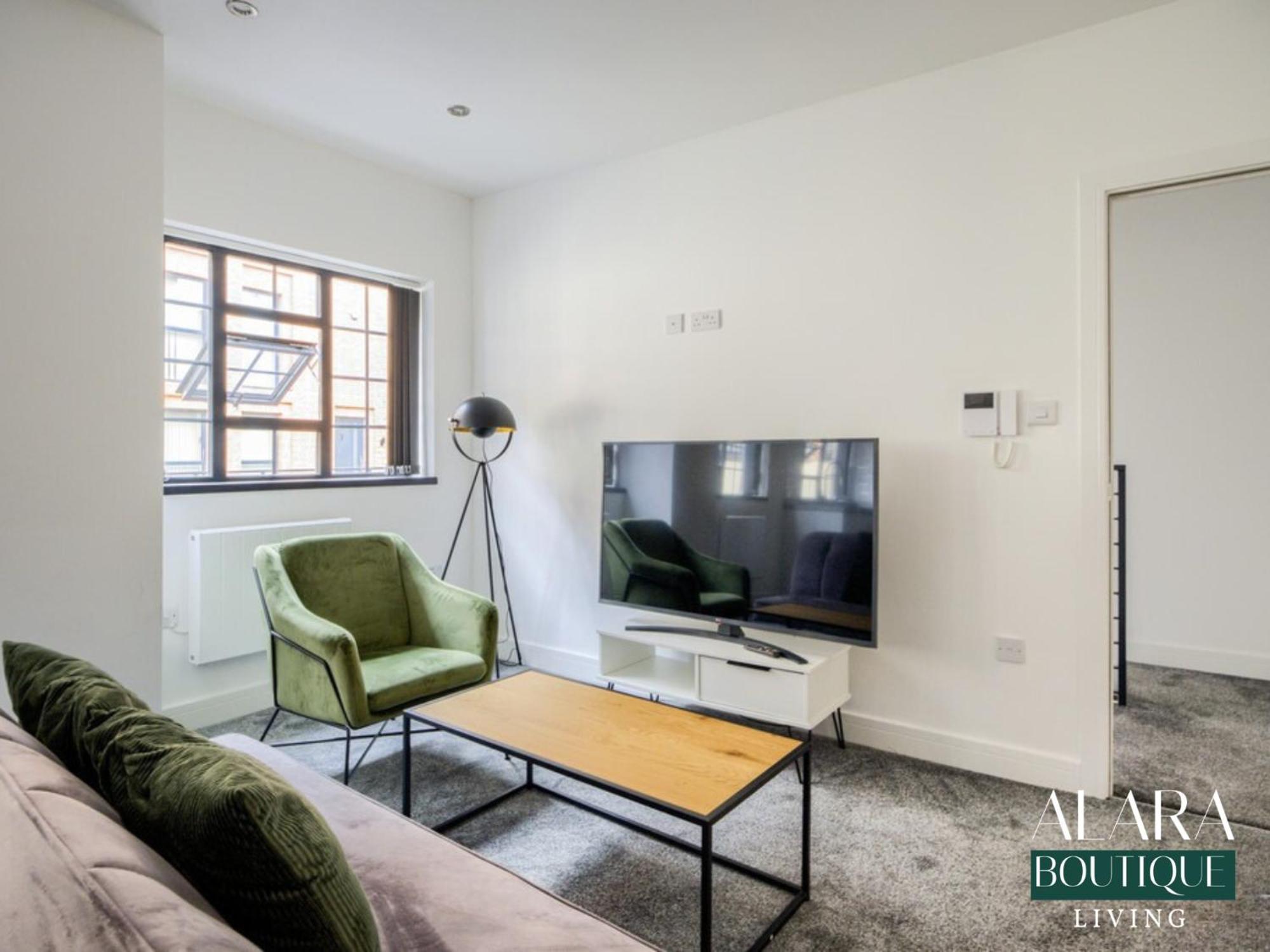 3 Floor Townhouse Luxury Living Alara Boutique Apartment Birmingham Exterior photo